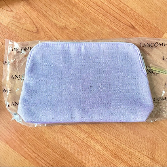 NWT  Lancôme Shimmer Cosmetic Bag - Picture 2 of 3